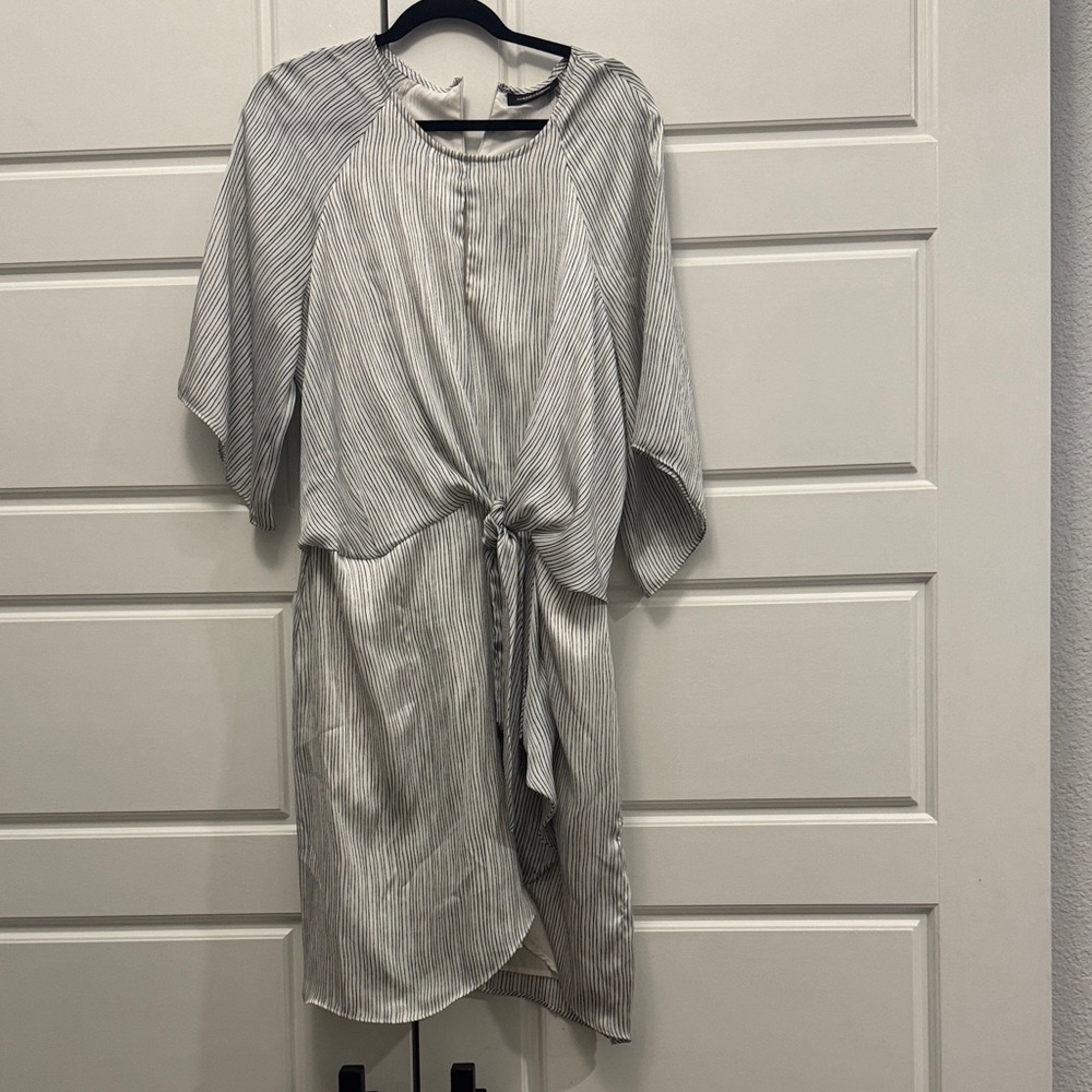 Chic Striped Gray Midi Dress